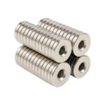 12x4mm Neodymium Disc Magnets With M4 Hole - Image 4